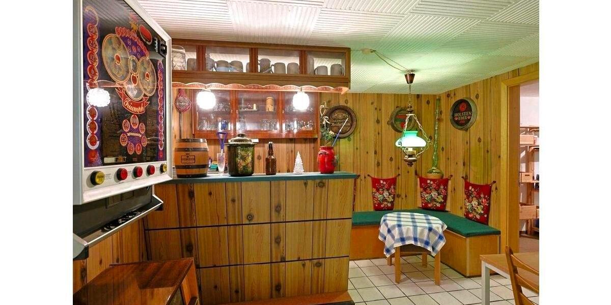 Reihenhaus Reinfeld (Holstein) - 5.5 Zimmer, 168 m&sup2;, 1.900&euro; | Angebot:26047235