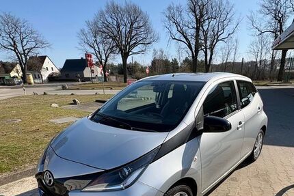 Toyota Aygo (X) 116.000 km 6.000 &euro; Treuenbrietzen 14929