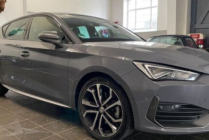 Cupra Leon 30.500 km 22.850 € Rüdesheim 65385