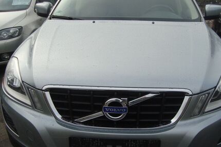 Volvo XC60 103.000 km 11.900 &euro; Friedrichshafen 88048