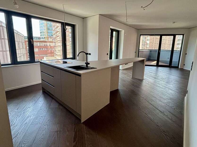 Wohnung zum Mieten in Hamburg 3.299 € 117 m²