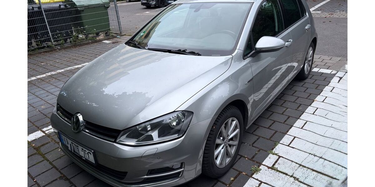 VW Golf 128.000 km 10.999 &euro; wiesbaden 65203