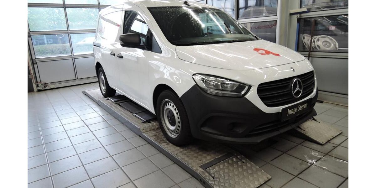 Mercedes-Benz Citan 27.748 km 23.300 &euro; Nordhausen 99734