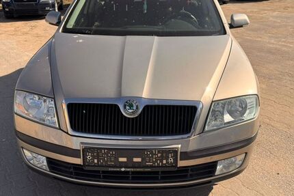 Skoda Octavia 204.000 km 1.490 &euro; Velten 16727