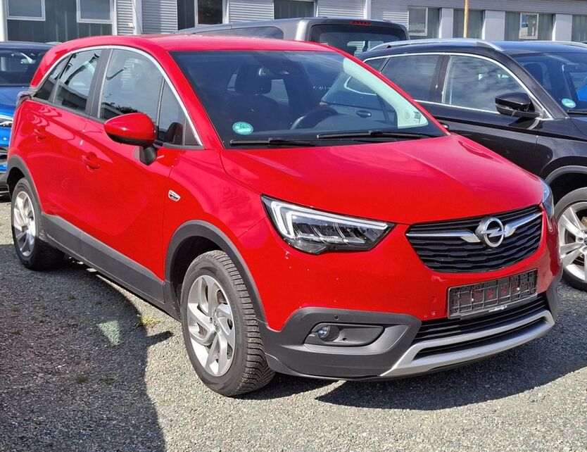 Opel Crossland (X) 30.000 km 11.800 € Helmbrechts 95233