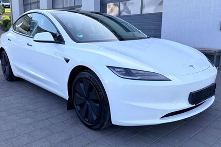 Tesla Model 3 41.500 km 38.950 &euro; Tünsdorf 66693