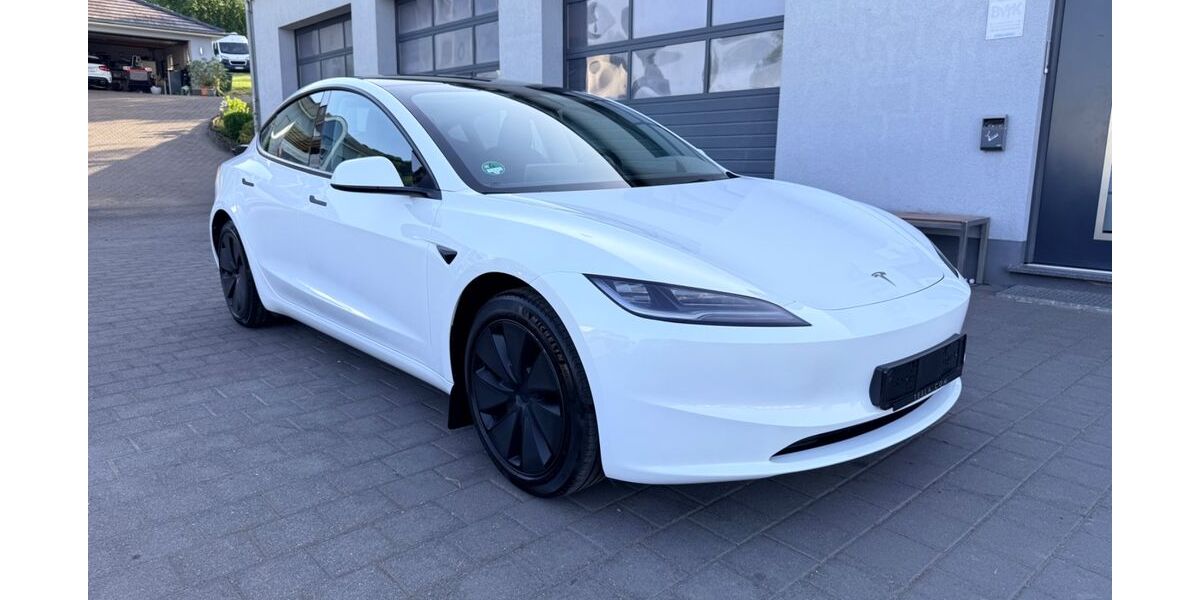 Tesla Model 3 41.500 km 38.950 &euro; Tünsdorf 66693