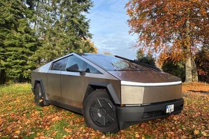 Tesla Andere 5.120 km 179.000 € Kremmen 16766