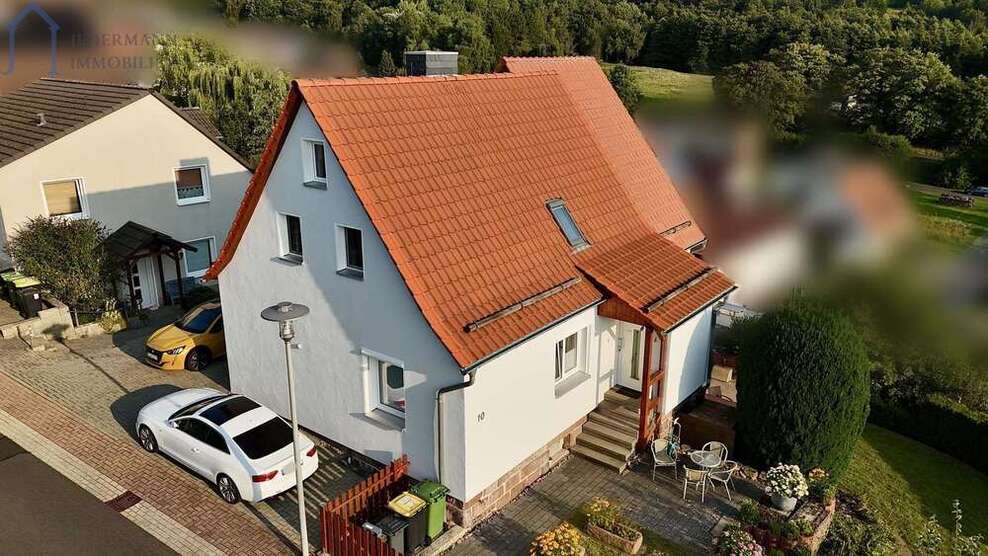 Haus zum Kaufen in Helsa 395.000 € 190 m²