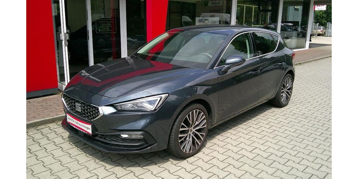 Seat Leon 65.767 km 16.900 &euro; Steinigtwolmsdorf 01904