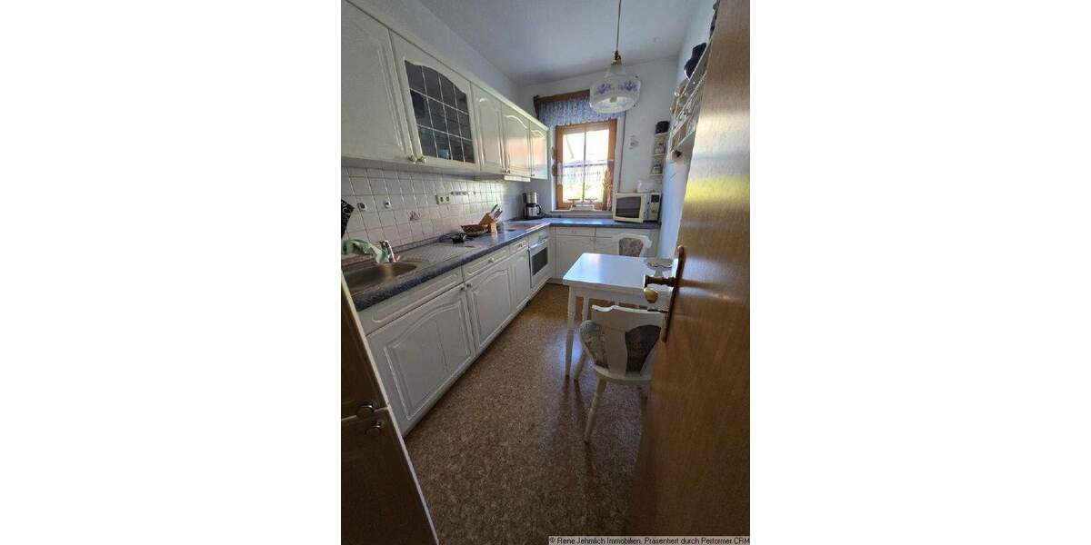 Etagenwohnung Hohenstein-Ernstthal Ernstthal - 2 Zimmer, 68 m&sup2;, 68.000&euro; | Angebot:25694380