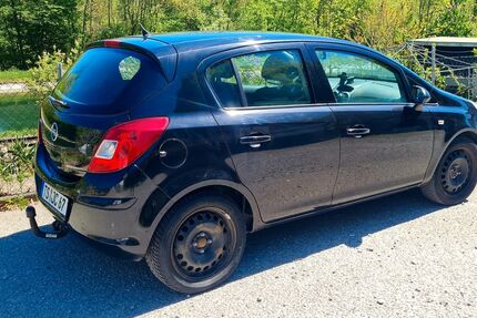 Opel Corsa 135.631 km 2.222 &euro; Traunreut 83301