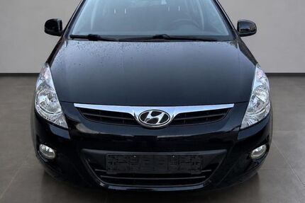 Hyundai i20 109.943 km 3.999 &euro; Homburg 66424