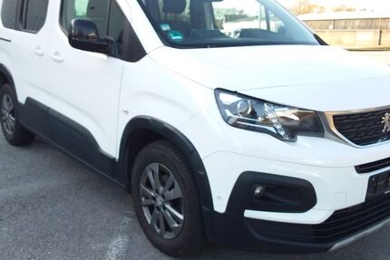 Peugeot Rifter 145.100 km 14.200 € Mülheim an der Ruhr 45473