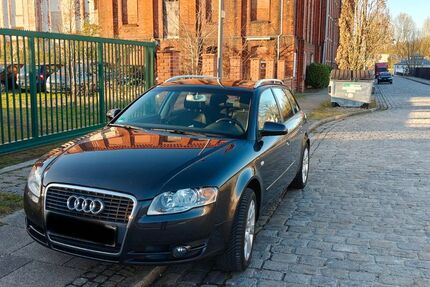 Audi A4 301.000 km 2.800 &euro; Bremen 28201
