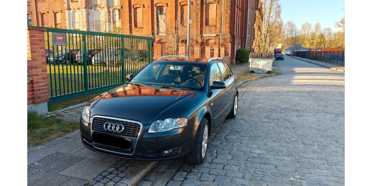 Audi A4 301.000 km 2.800 &euro; Bremen 28201