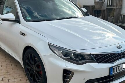 Kia Optima 112.599 km 18.490 € Hattersheim 65795