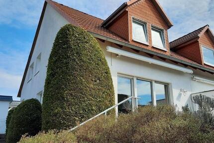 Haus Hameln Kernstadt - 4 Zimmer, 130 m&sup2;, 1.599&euro; | Angebot:25027443