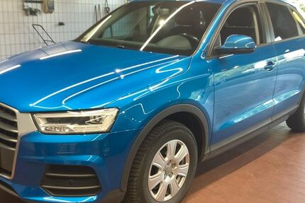 Audi Q3 89.000 km 15.990 € Oberwinter 53424