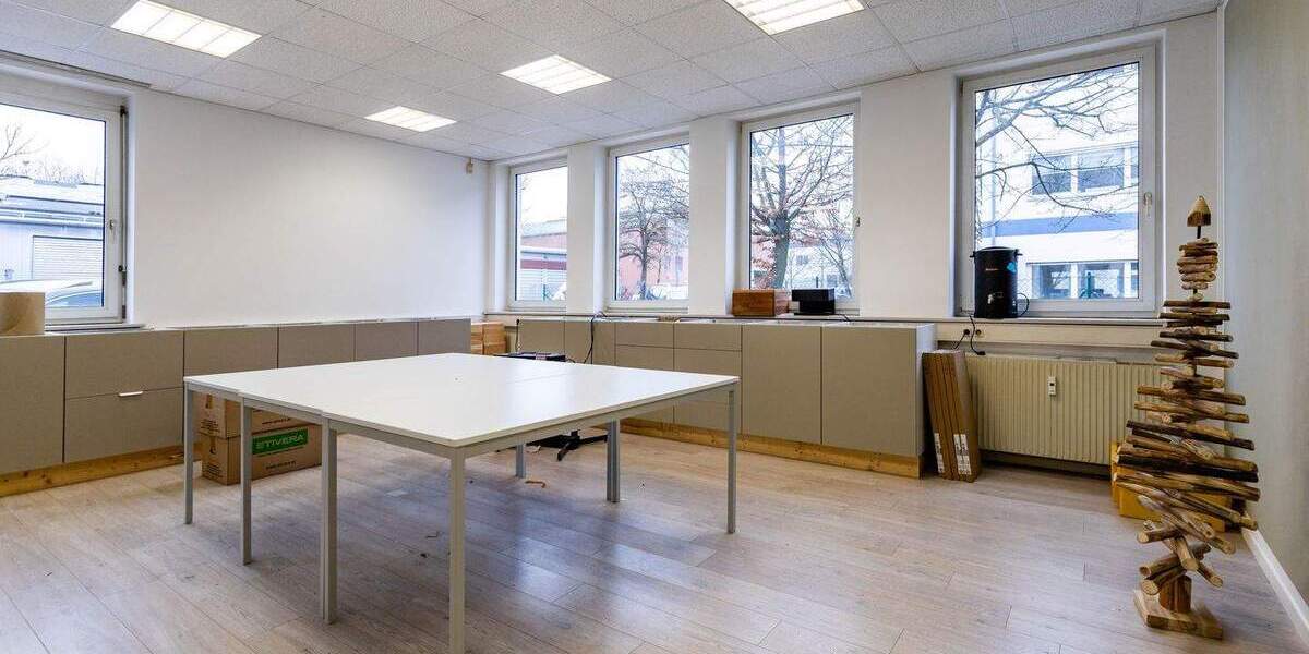 Gewerbeobjekt Kirchheim bei München Heimstetten - 3 Zimmer, 173 m&sup2;, 1.900&euro; | Angebot:25672973