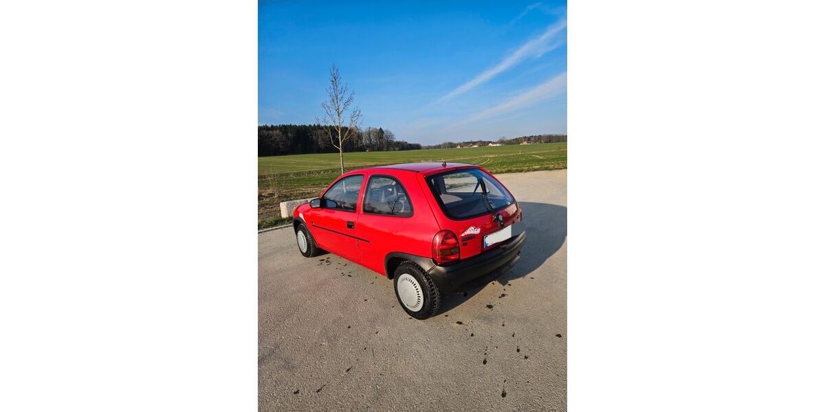 Opel Corsa 115.000 km 850 &euro; München 81677