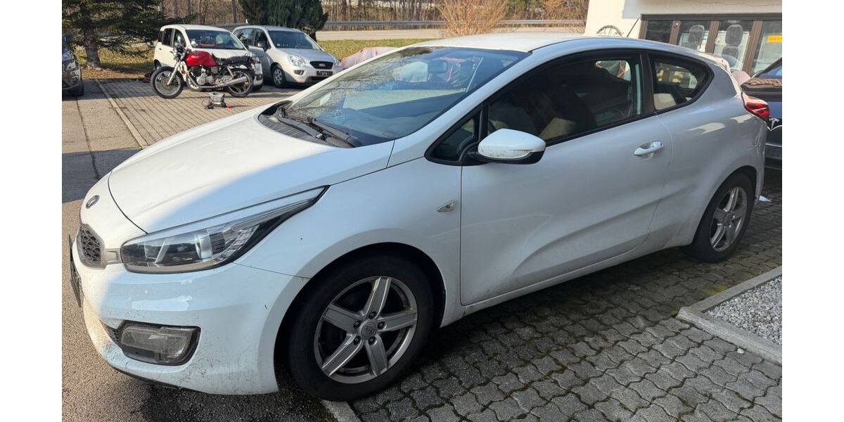 Kia Andere 194.086 km 4.990 &euro; Greiling/Bad Tölz 83677