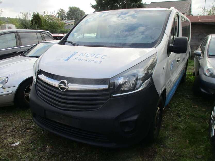 Opel Vivaro 115.000 km 10.900 € Mechernich-Kommern 53894