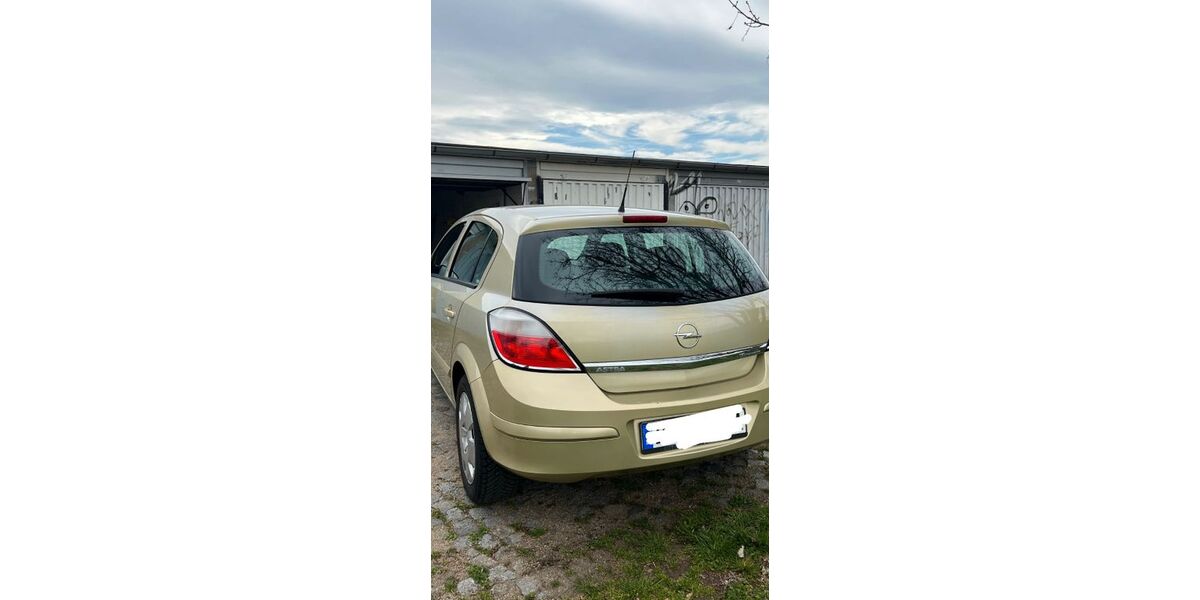 Opel Astra 155.000 km 2.400 &euro; Leipzig 04318