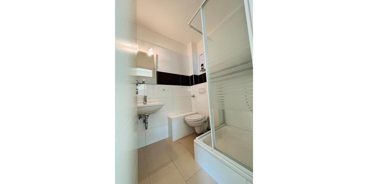 Erdgeschoßwohnung Essen Stadtbezirk IX - 1.5 Zimmer, 33 m&sup2;, 500&euro; | Angebot:26408145