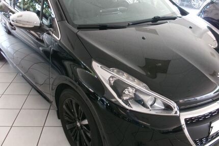 Peugeot 208 123.500 km 8.700 &euro; Diepholz 49356