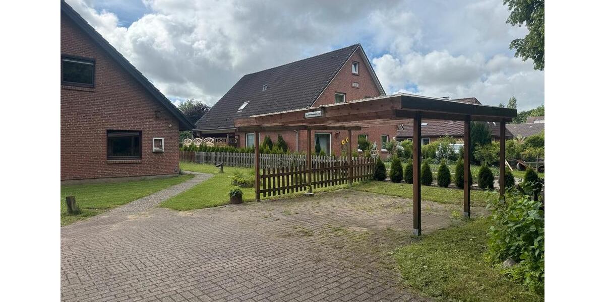 Einfamilienhaus Leck - 8 Zimmer, 200 m&sup2;, 350.000&euro; | Angebot:26816397
