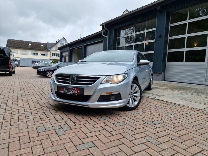 VW Passat 189.000 km 6.999 € Floß 92685