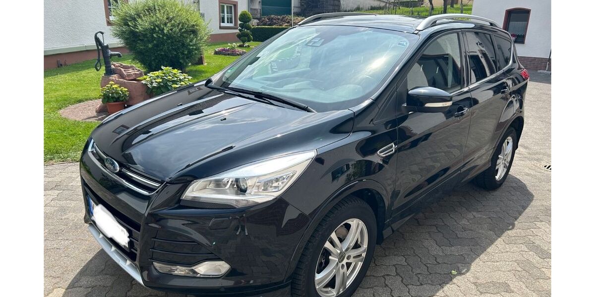 Ford Kuga 108.000 km 15.500 &euro; Bornheim 53332