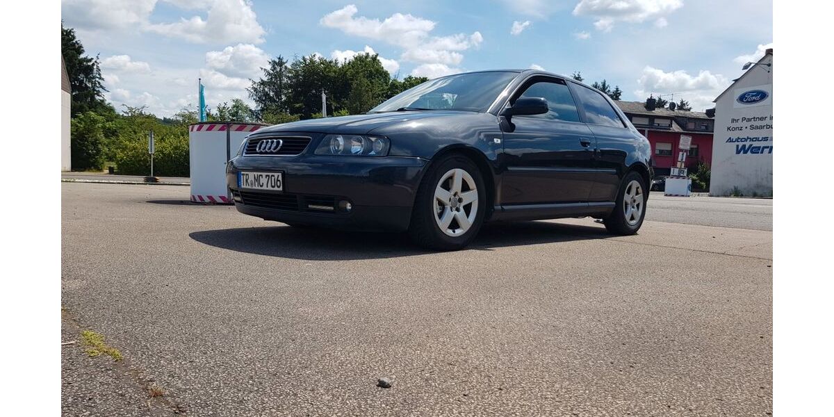 Audi A3 217.000 km 3.600 &euro; Konz 54329