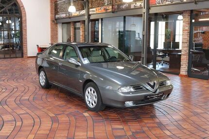Alfa Romeo Alfa 166