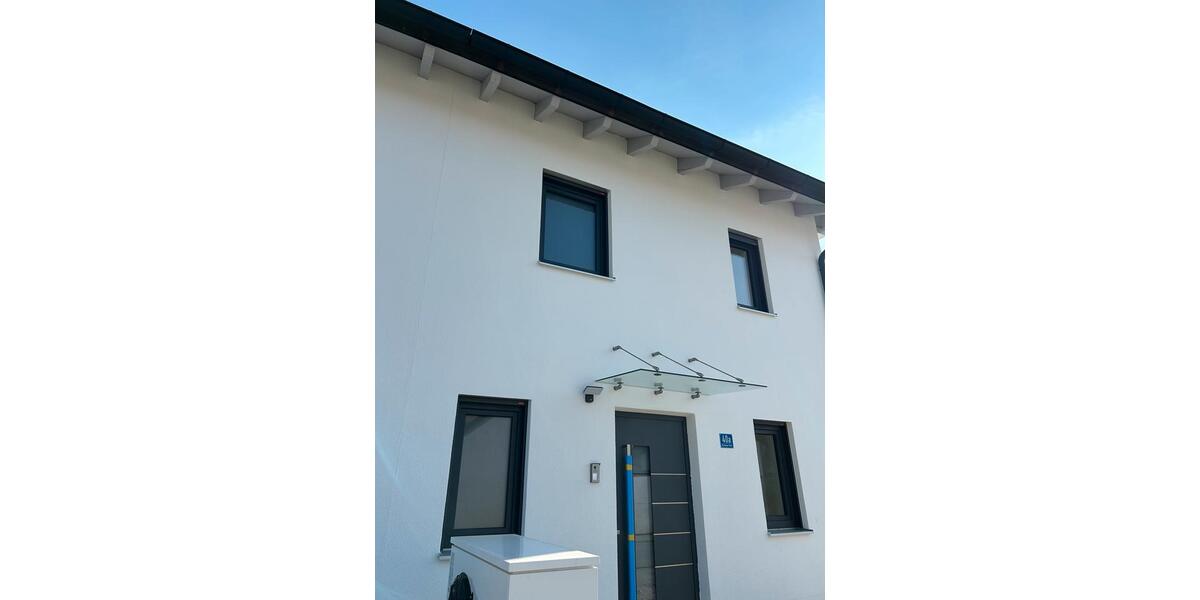 Doppelhaushälfte Zolling - 7 Zimmer, 140 m&sup2;, 2.450&euro; | Angebot:25887155