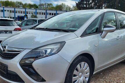 Opel Zafira Tourer 195.000 km 5.590 &euro; Nürnberg 90449