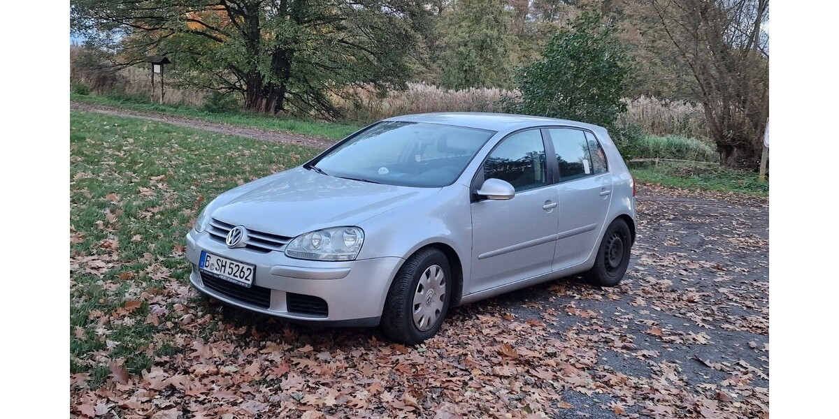 VW Golf V 122.000 km 5.000 € Berlin 10178