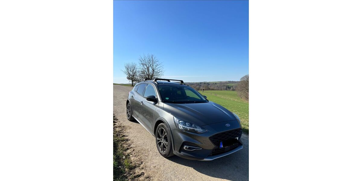 Ford Focus 71.000 km 12.799 &euro; Winterbach 66484