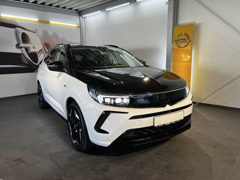 Opel Grandland (X) 11.462 km 30.900 € Aichach 86551