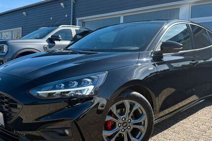 Ford Focus 62.990 km 15.900 &euro; Clausthal-Zellerfeld 38678
