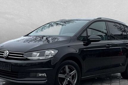 VW Touran 122.700 km 16.995 &euro; Regensburg 93059