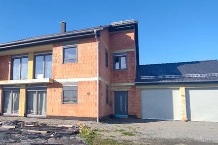 Haus Osterburken - 8 Zimmer, 239 m&sup2;, 625.000&euro; | Angebot:25753861