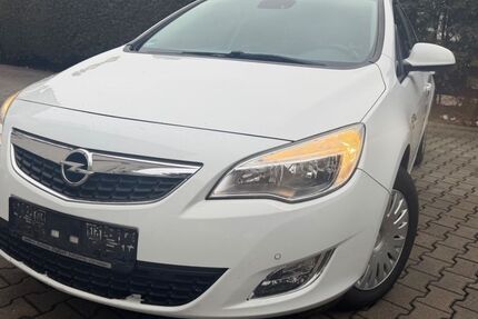 Opel Astra 219.562 km 3.350 &euro; München 81245