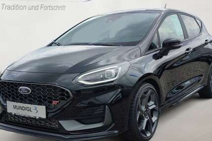 Ford Fiesta 5.620 km 26.610 &euro; Landshut 84030