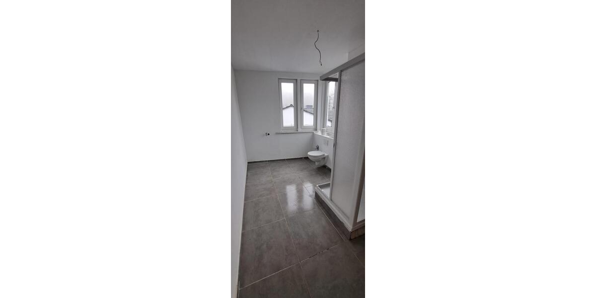 Etagenwohnung Wunsiedel - 3 Zimmer, 92 m&sup2;, 700&euro; | Angebot:25417762