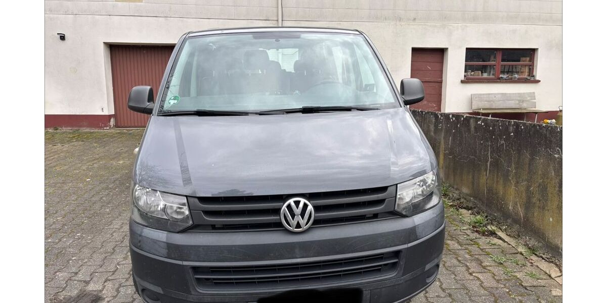 VW T5 Transporter 236.000 km 7.800 &euro; Horbruch 55483
