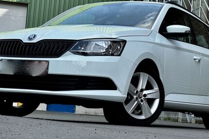 Skoda Fabia 184.000 km 4.994 &euro; Siegen 57072