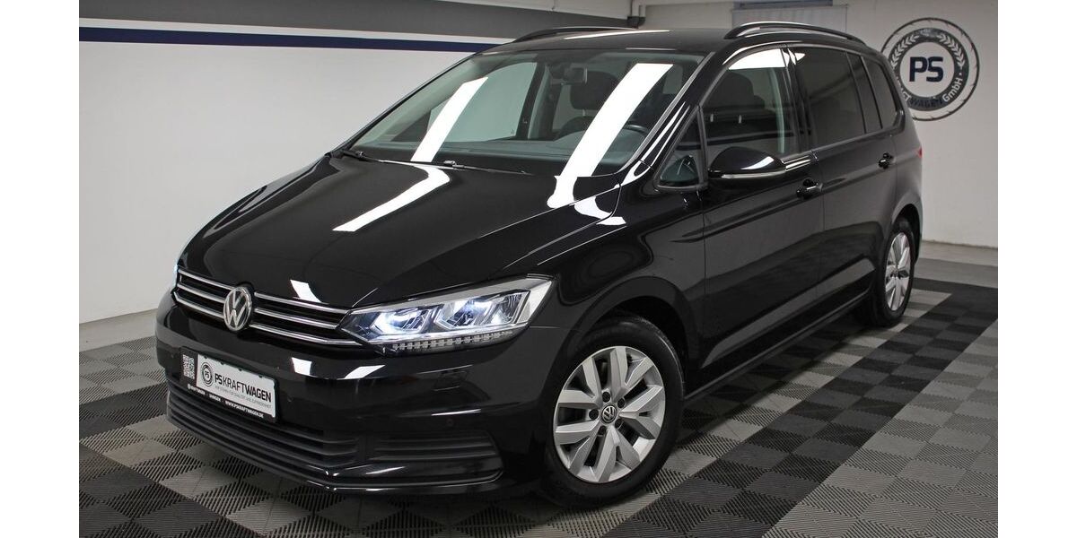VW Touran 106.700 km 17.890 &euro; Uhingen 73066