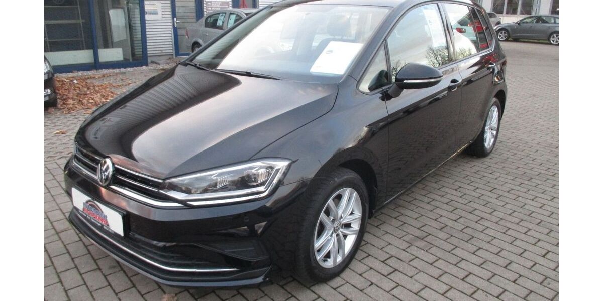 VW Golf Sportsvan 59.690 km 15.490 &euro; Memmingen 87700